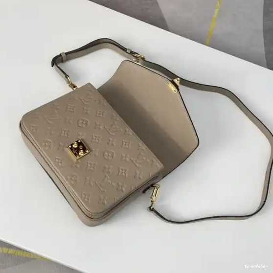 MÉTIS VUITTON LOUIS POCHETTE 0523